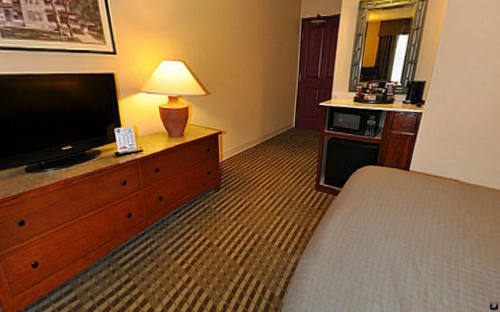 Norwood Inn And Suites Chaska Phòng bức ảnh